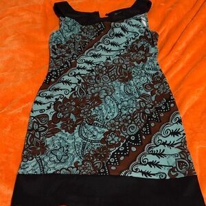 Chic Floral Mini Dress - Black and Brown